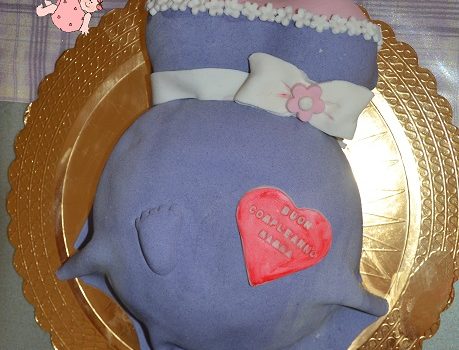 Torta pancione in pasta di zucchero - baby shower cake