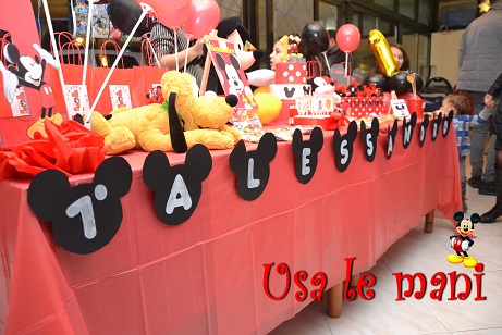 Decori Party Fai Da Te Topolino Mickey Mouse Party Diy Usa Le Mani