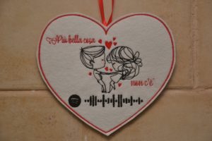 cuore con traccia spotify per san valentino