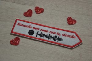 segnalibro con traccia spotify per san valentino
